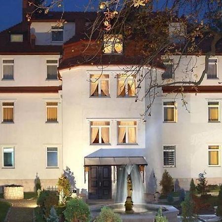 Bed and Breakfast Viilla Rezidence Кудова-Здруй Екстер'єр фото