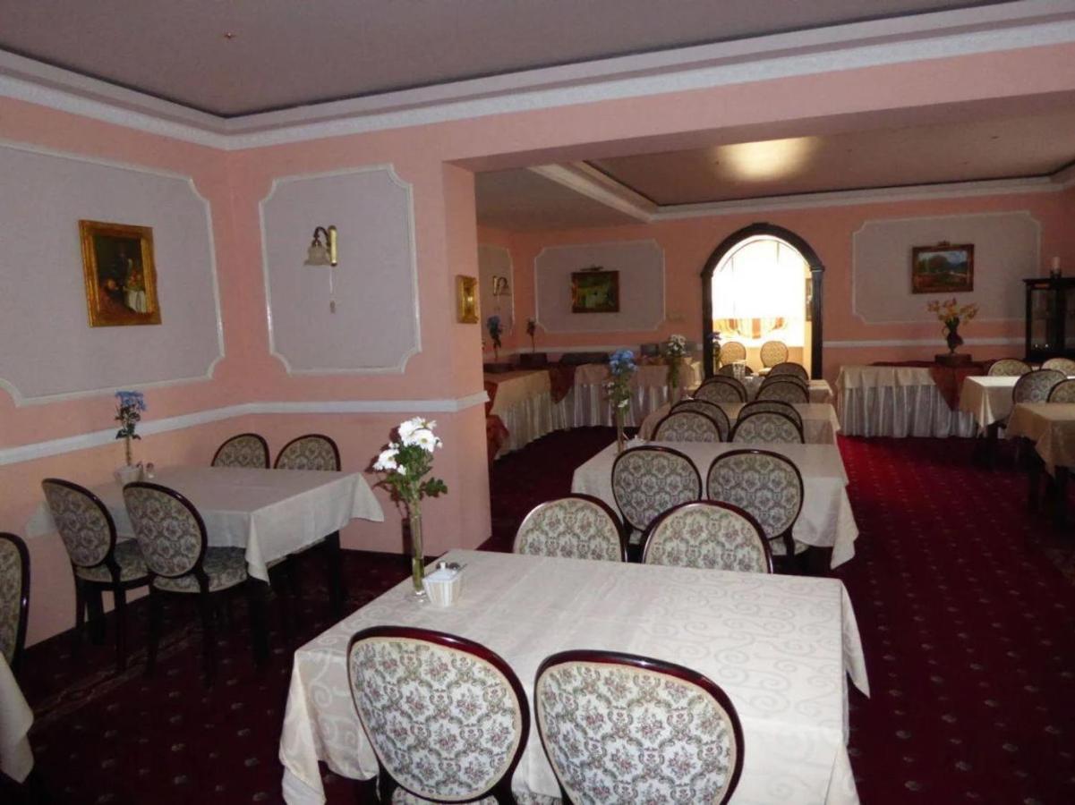 Bed and Breakfast Viilla Rezidence Кудова-Здруй Екстер'єр фото